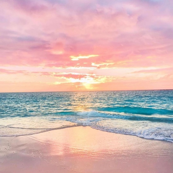 Meet your Posher, Sarah - Picture 1 of 1